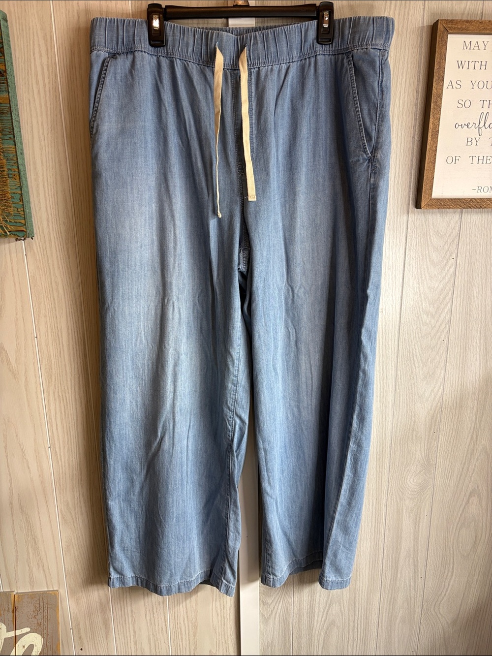 Light Blue Women’s Drawstring , wide leg Denim-Style Jeans